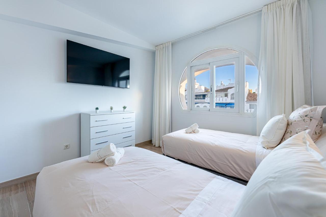 Atico Puerto Marina First Island With Sea Views And Rooftop Pool Benalmadena Exterior photo