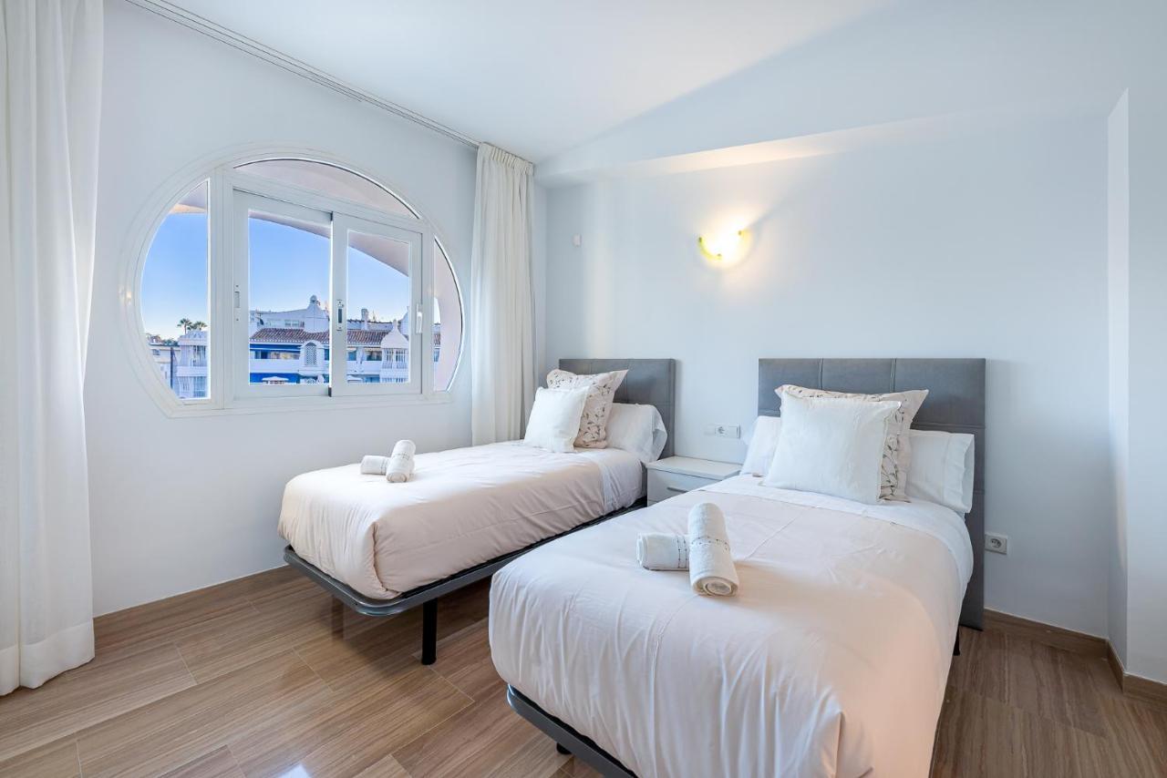 Atico Puerto Marina First Island With Sea Views And Rooftop Pool Benalmadena Exterior photo